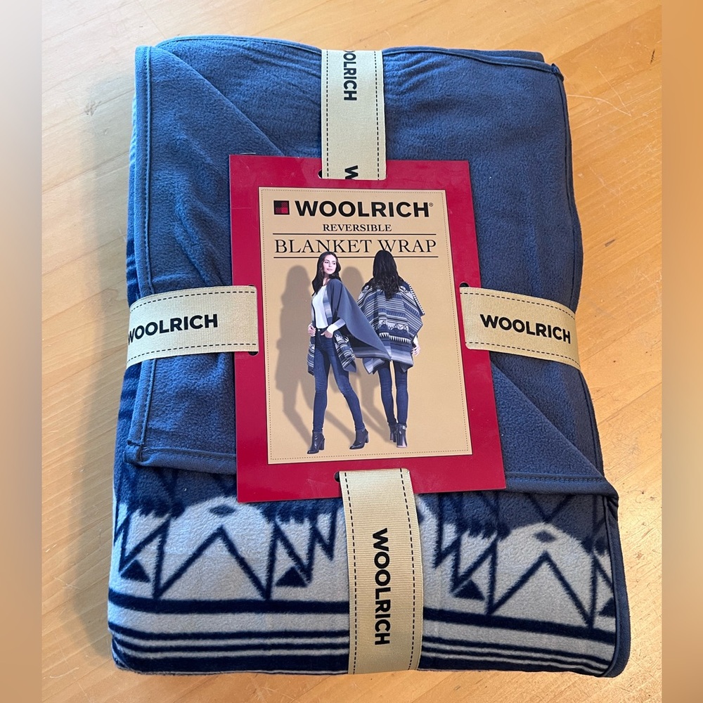 Woolrich Reversible Blanket Wrap